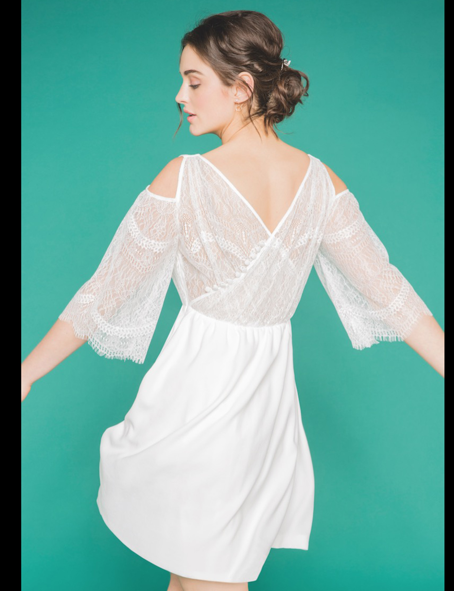 robe brodée blanche