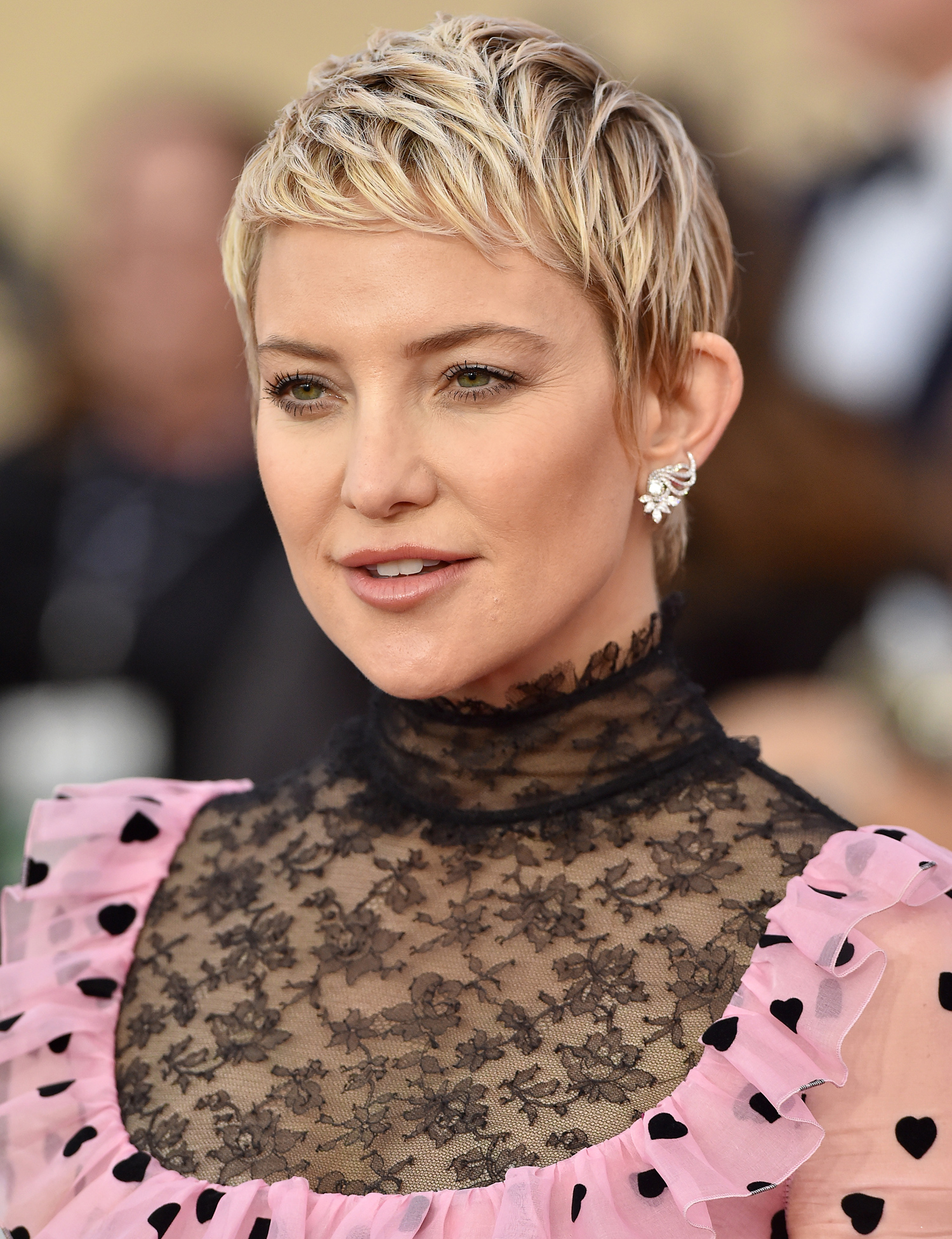 Coupe Courte Effilée Femme 50 Ans