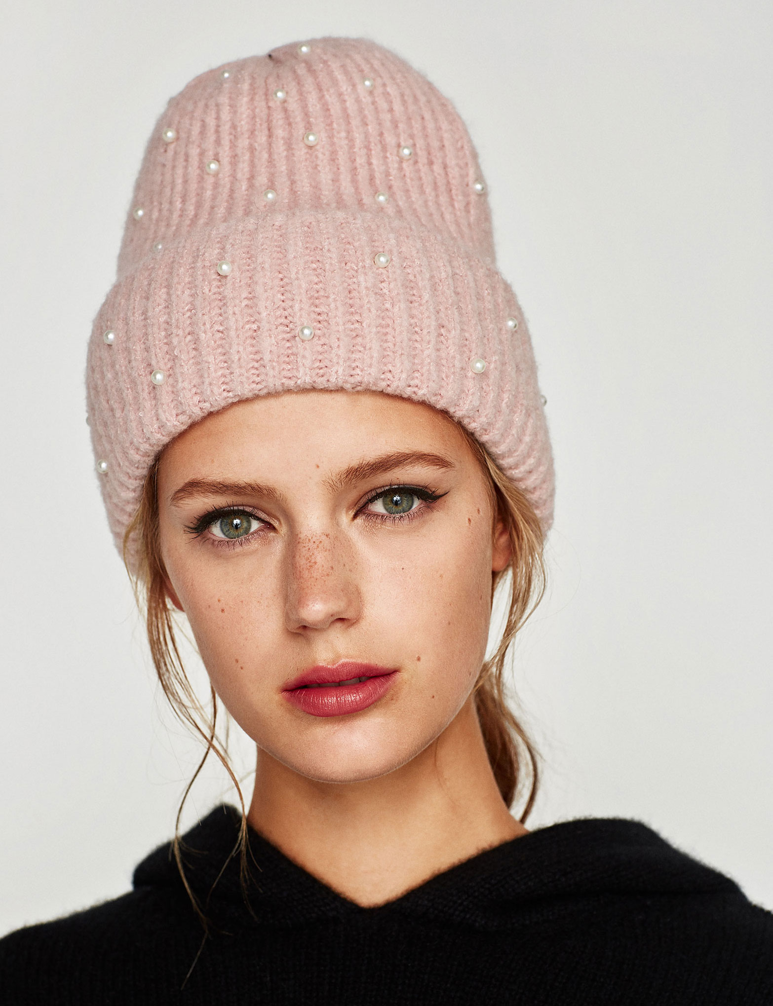 20 bonnets tendance pour être au chaud cet hiver - Femme Actuelle