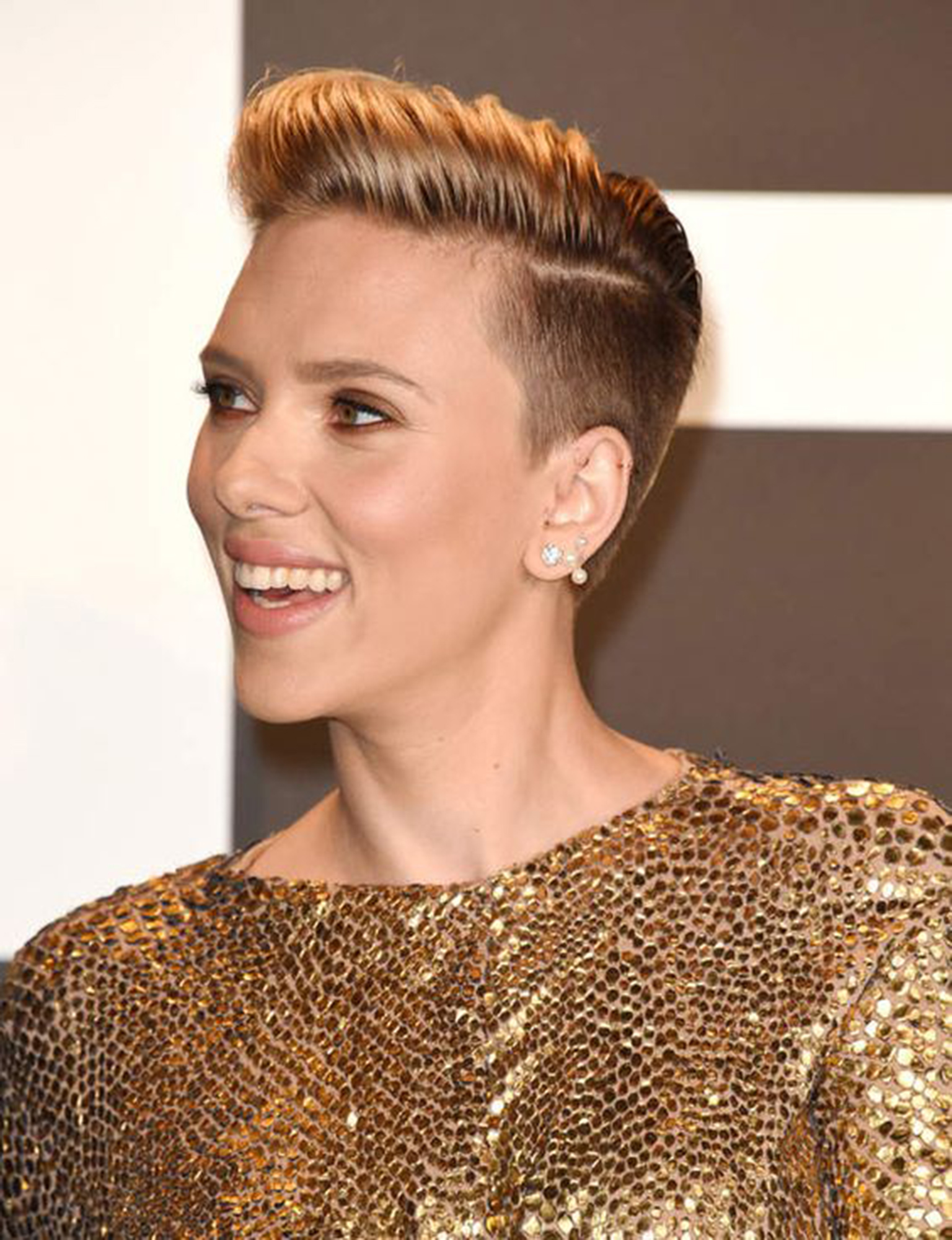 Coiffure Raie Sur Le Coté Femme Coiffure : 20 façons de porter la raie de côté - Femme Actuelle