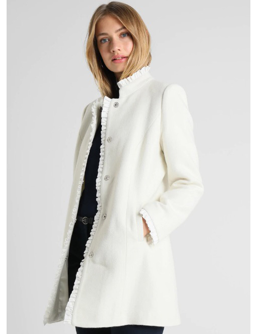 manteau droit blanc