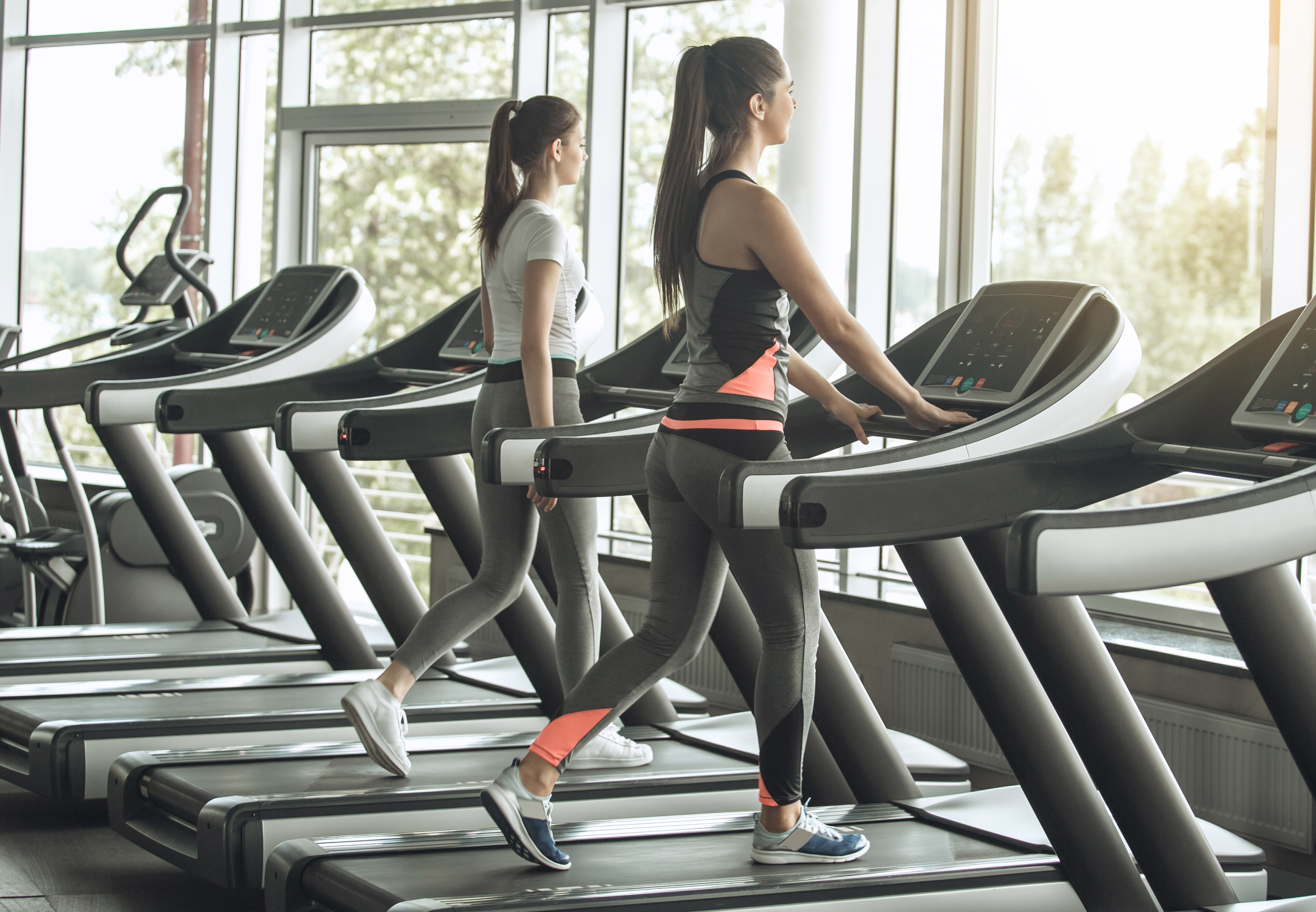 Exercices à faire à la salle de sport pour brûler un max de calories -  Femme Actuelle