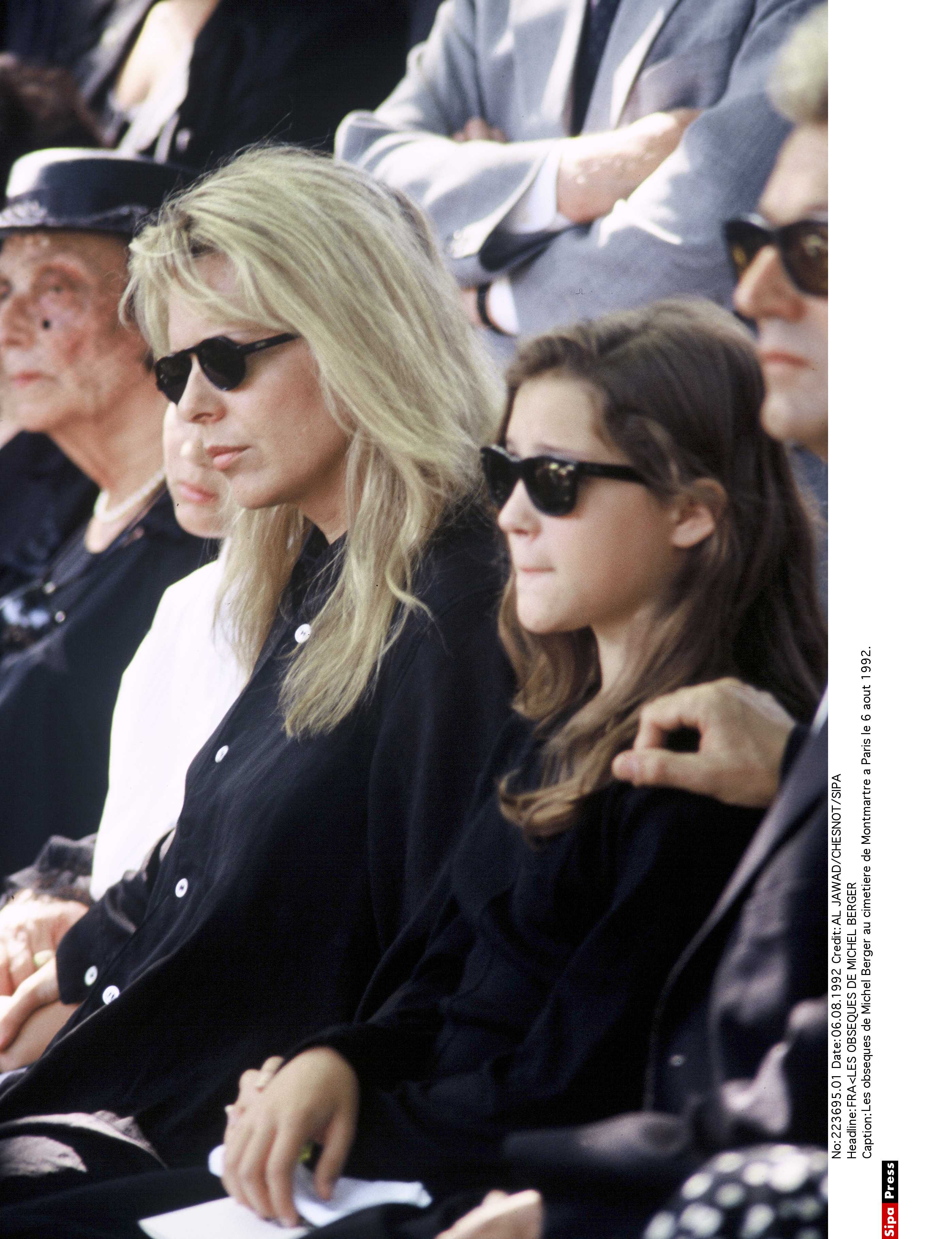 Photos France Gall Rejoindra Michel Berger Et Leur Fille Pauline Au Cimetière De Montmartre Gala 9169