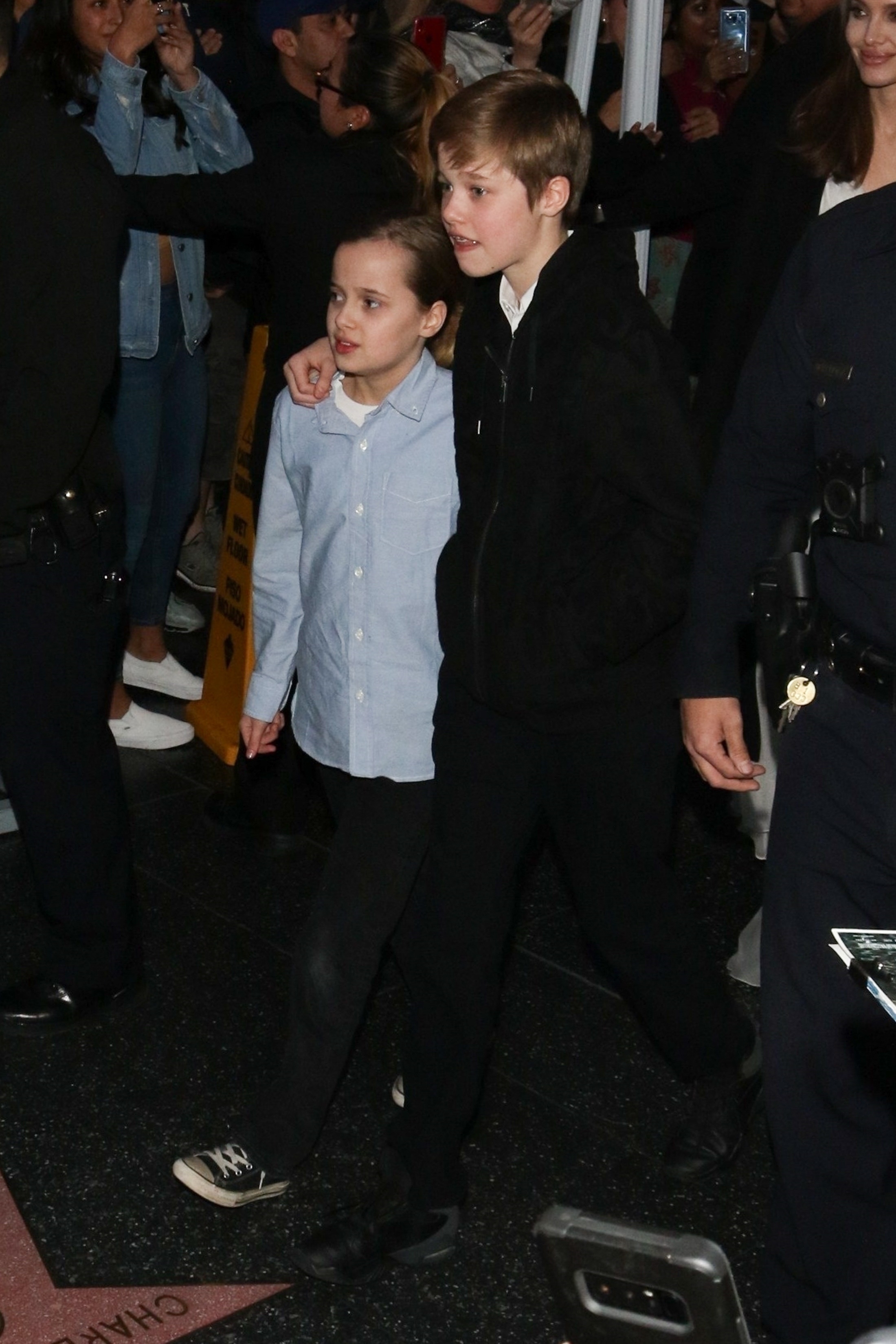 Shiloh Jolie Pitt Frères Et Sœurs Shiloh Jolie-Pitt, un style qui s'affirme - Gala