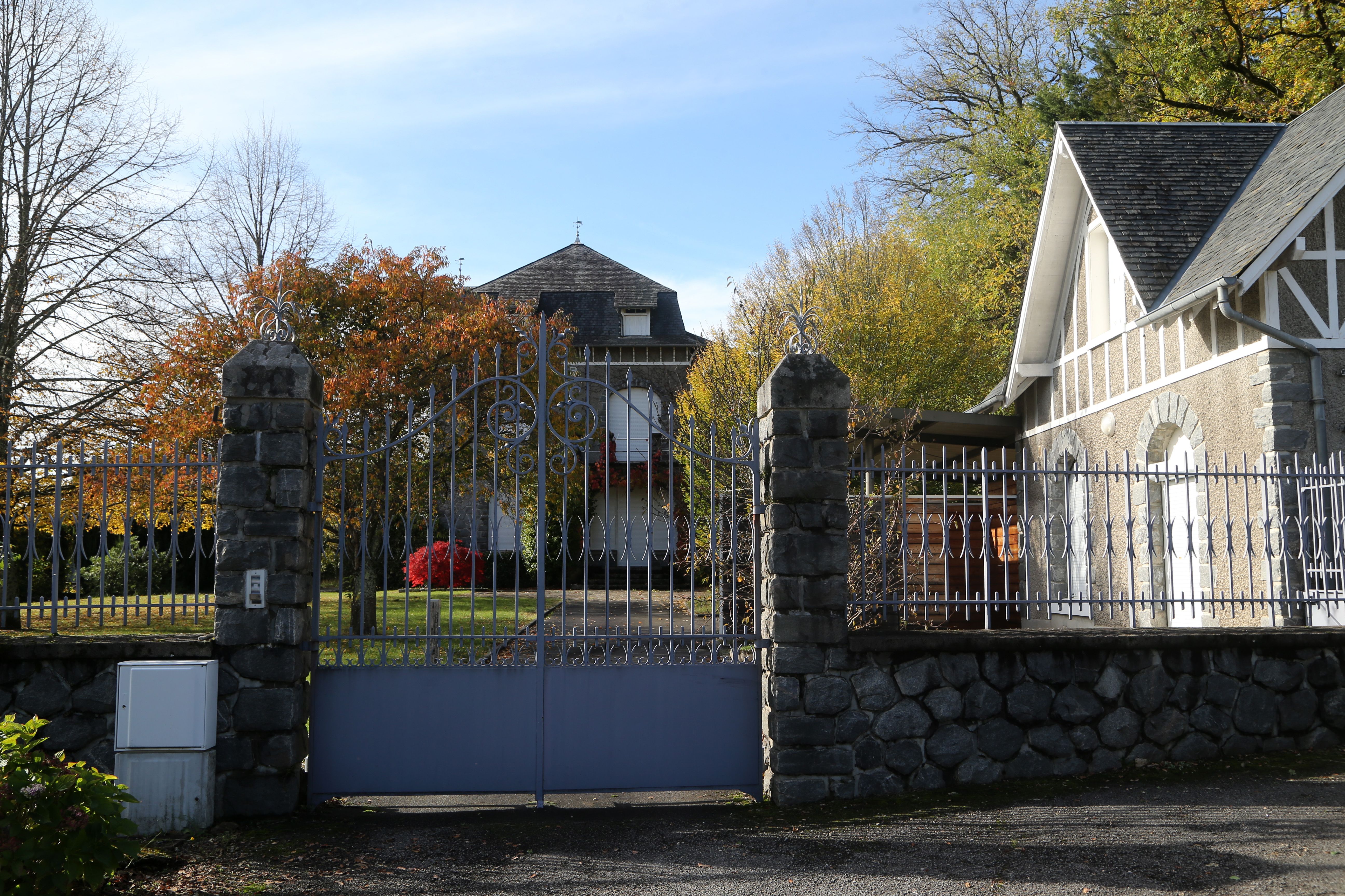 Photo De La Maison De François Hollande