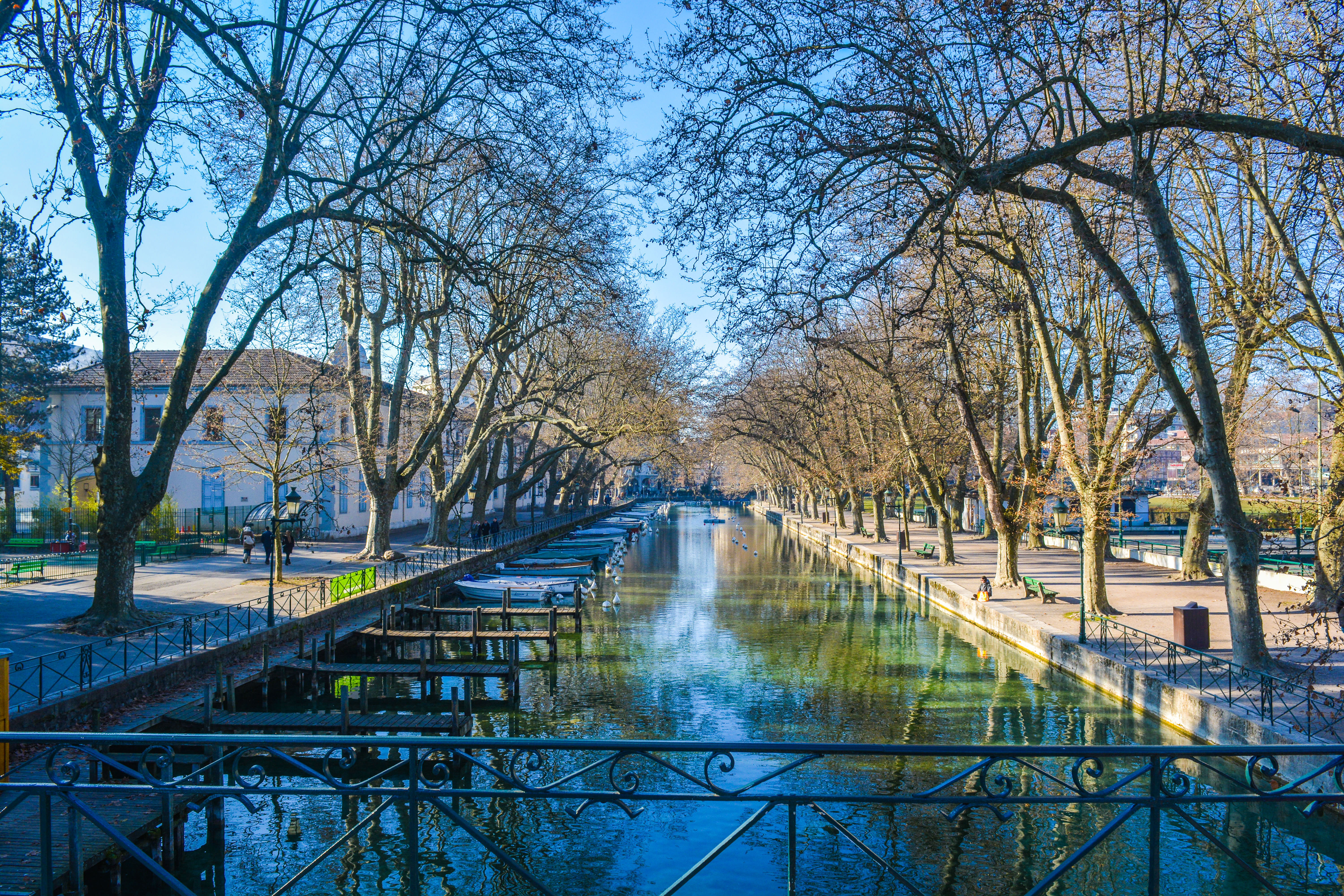 10 Bonnes Raisons De Venir A Annecy La Venise Des Alpes Geo