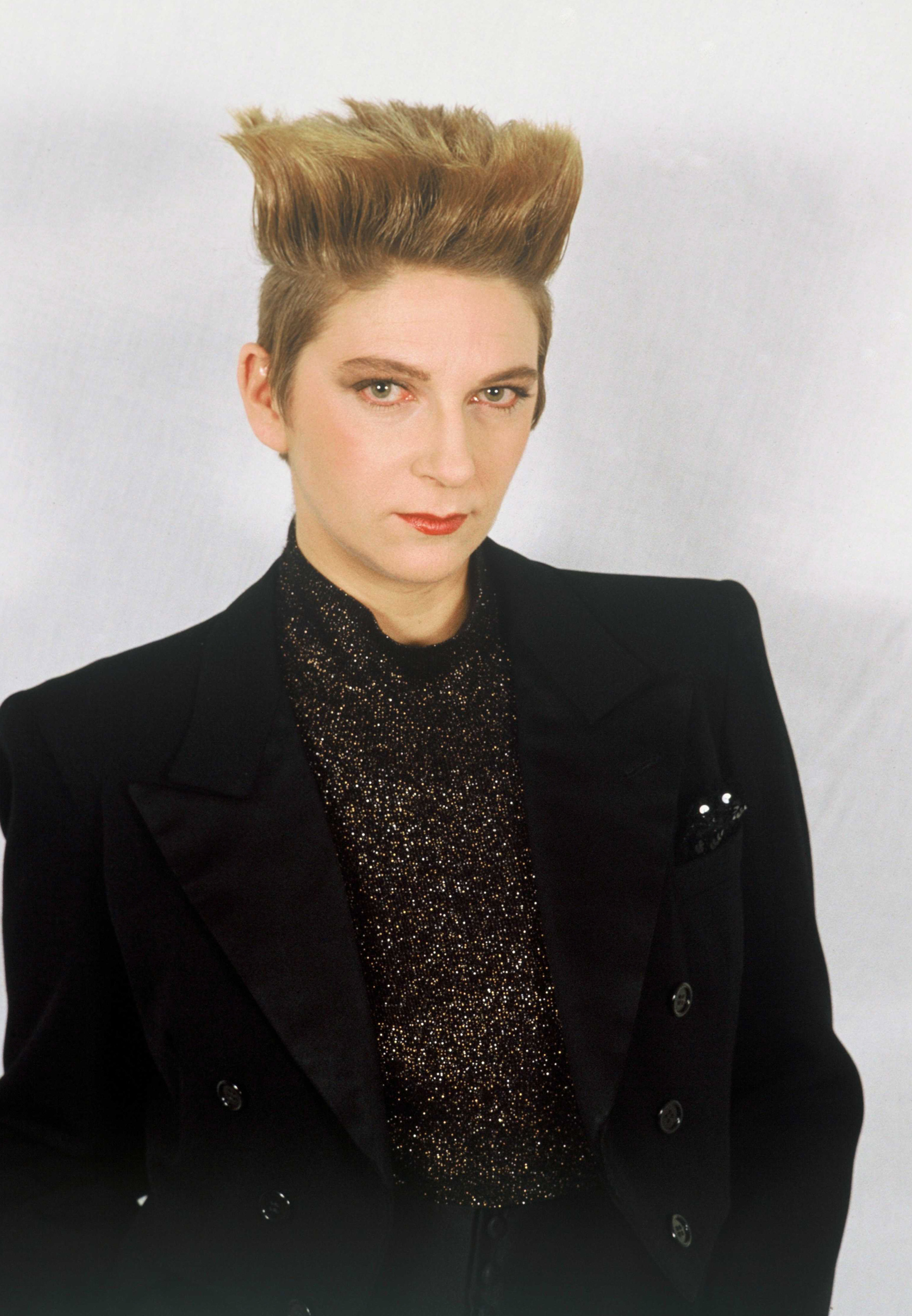 Les plus belles coiffures de stars dans les années 80 - Elle