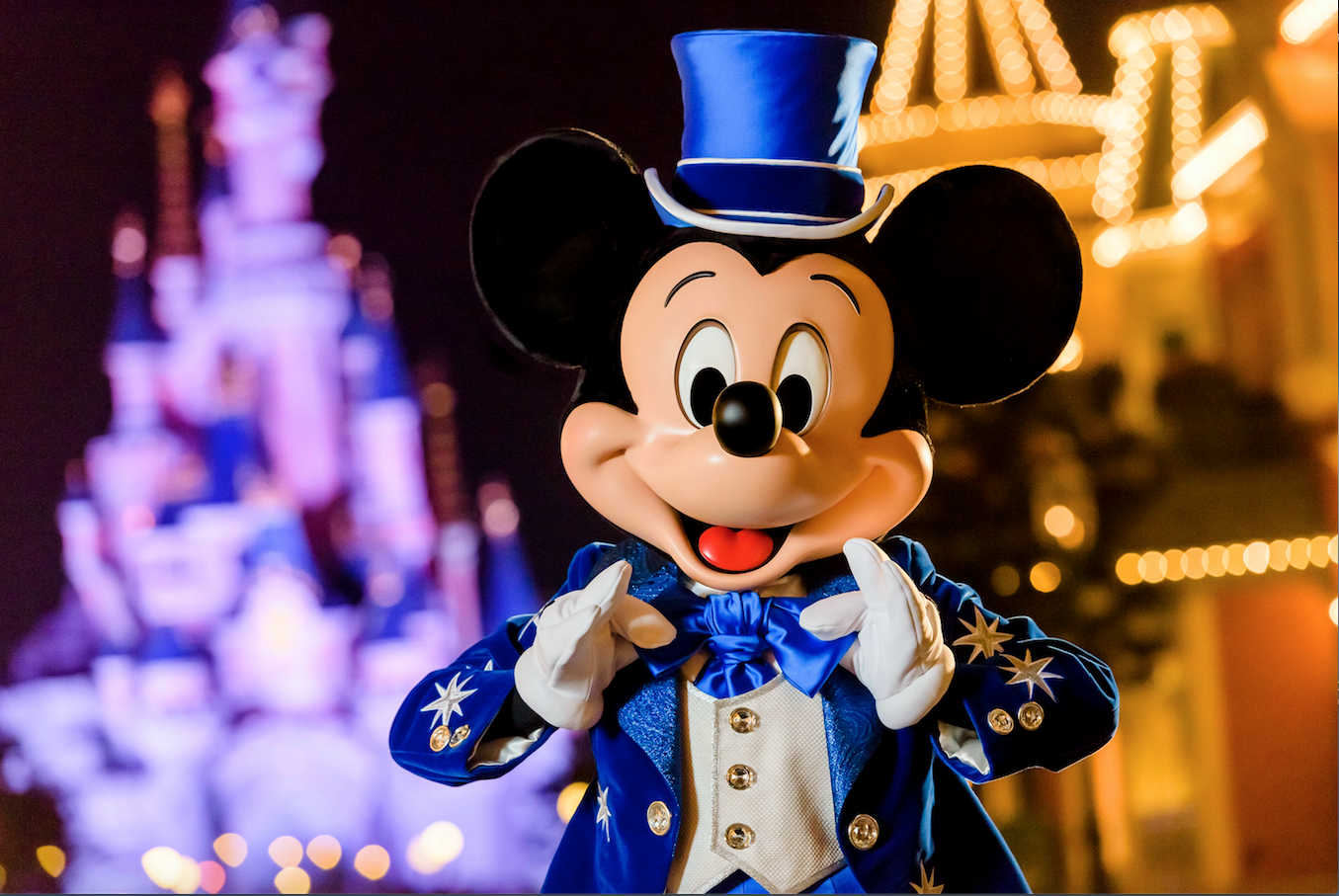 Mickey et Minnie en tenues de fête pour les 25 ans de Disneyland Paris