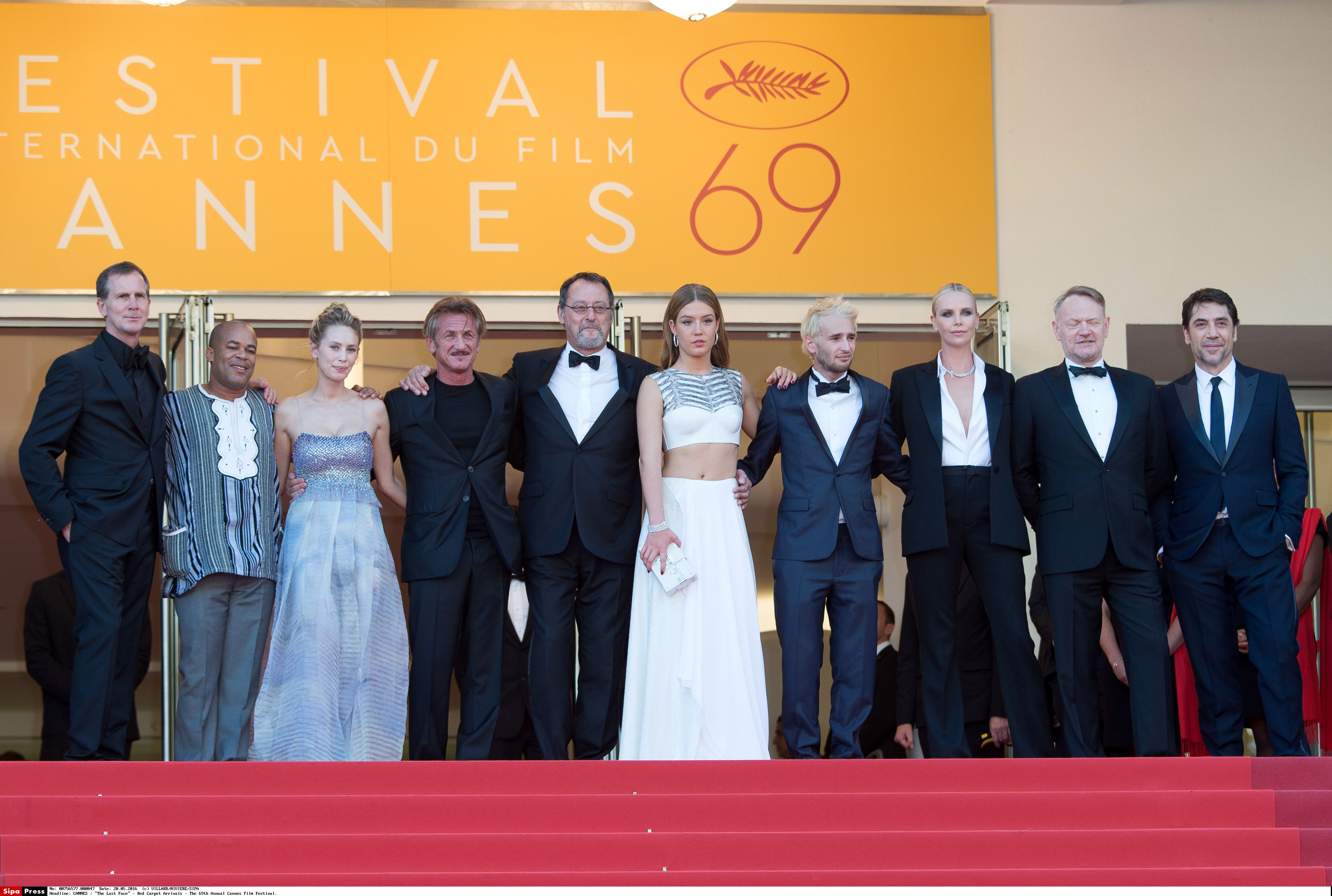 Adele Exarchopoulos, Sean Penn - 69th Annual Cannes - 4