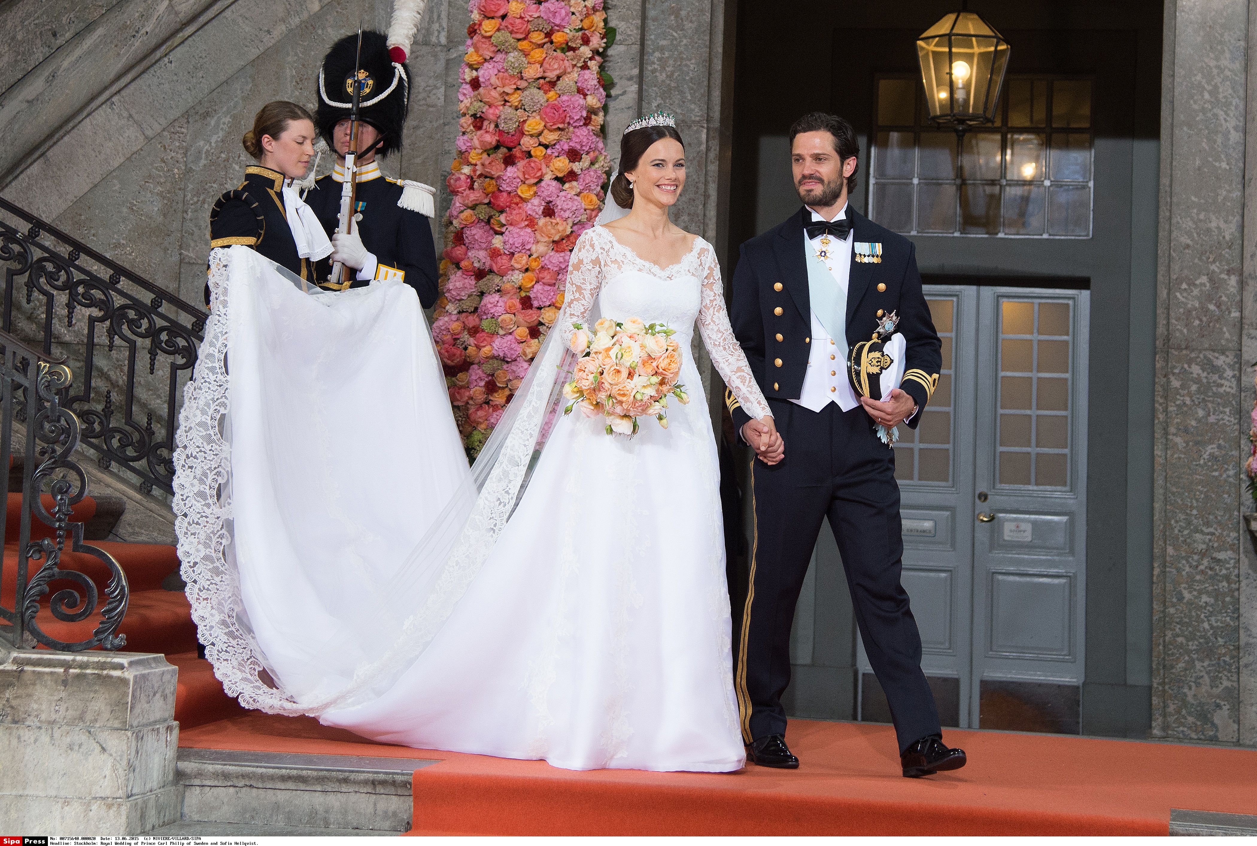 Mariage Royal Le Prince Carl Philip De Suede Et Sofia Hellqvist Se Sont Dit Oui Tele 2 Semaines