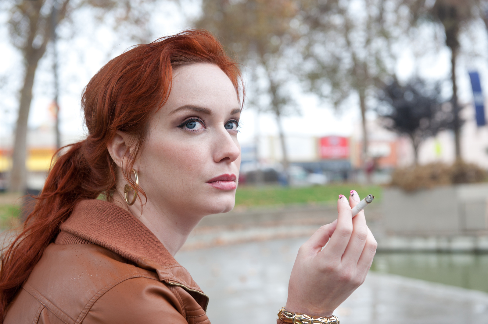 Christina Hendricks: la belle rousse de Mad Men fait aussi des ravages au  cinéma - Télé 2 Semaines