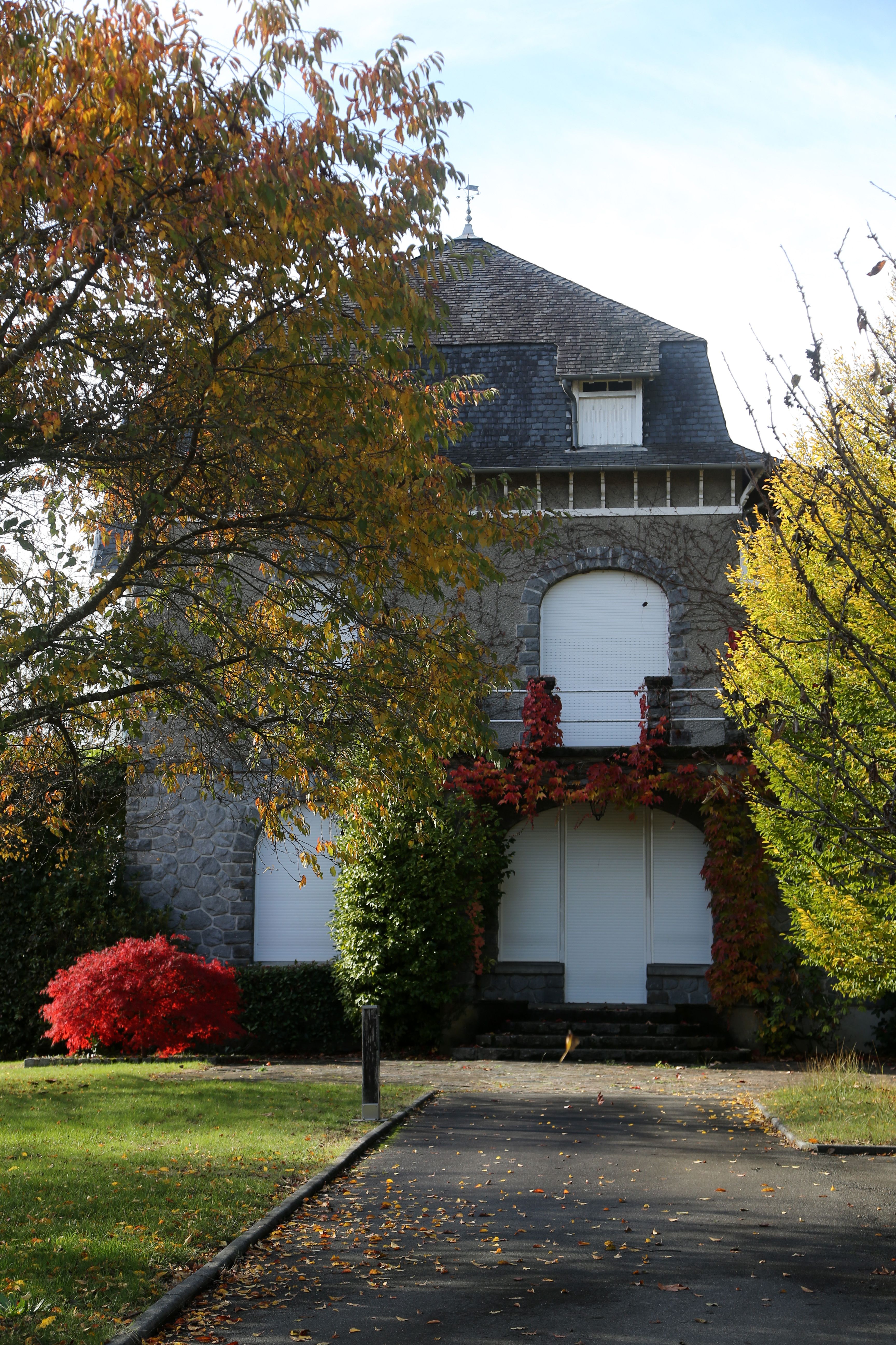 Photo De La Maison De François Hollande La maison de François Hollande et Julie Gayet à Tulle - Gala