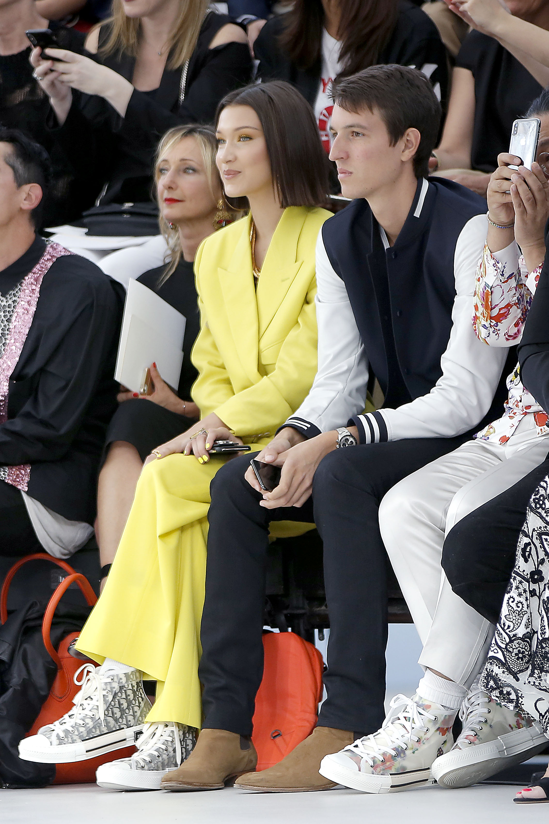 Bella Hadid, Kim Kardashian, Victoria Beckham Les people présents  pendant la fashion week hommes - Voici