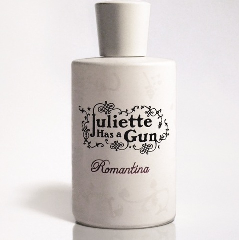 Romantina, une ôde à l'insouciance par Juliette Has a Gun