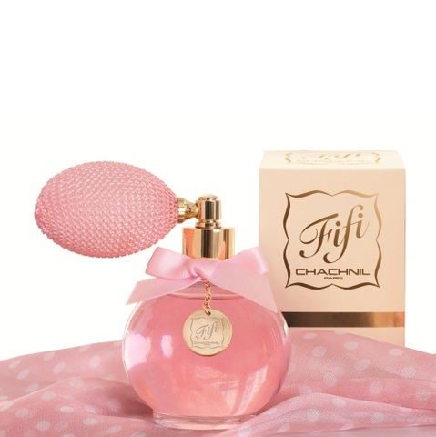 Fifi Chachnil fait son entrée au Club des Créateurs de Beauté