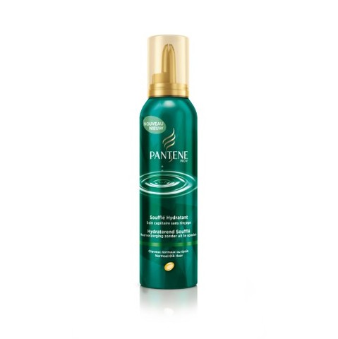 Un soufflé hydratant pour les cheveux signé Pantene