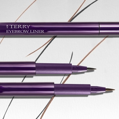 Place aux sourcils boyish avec By Terry