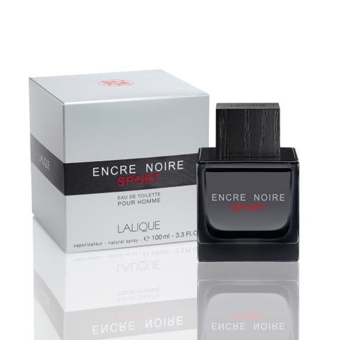Encre Noire adopte les codes du sport chez Lalique