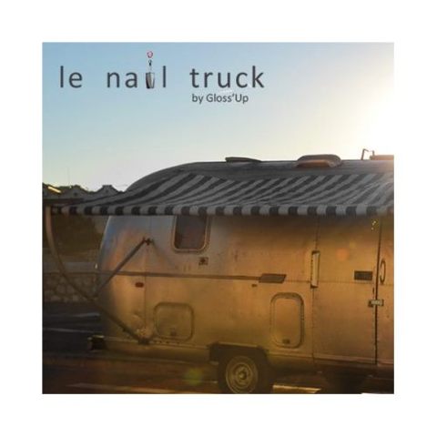 Le Bar à Beauté Gloss'UP invente le Nail Truck