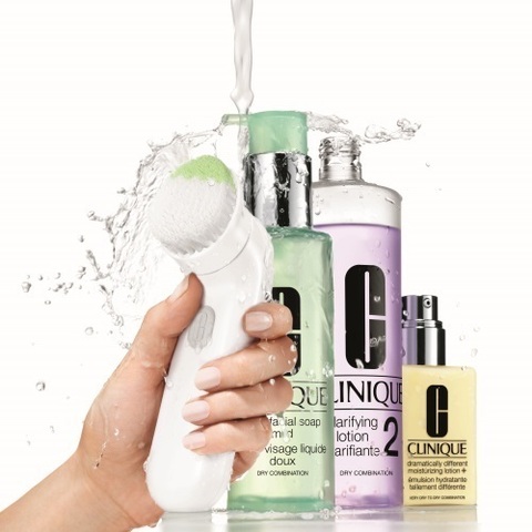 Changez de peau avec Clinique Sonic System