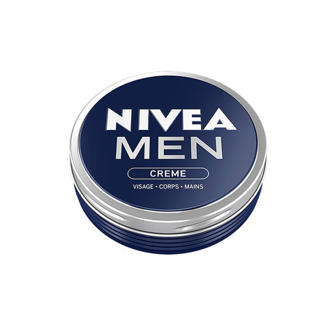 Les hommes aussi ont leur petite boîte bleue chez Nivea