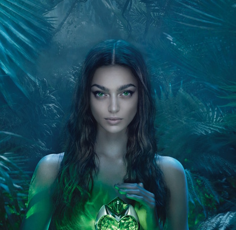 Aura, le nouvel ovni de la galaxie Mugler