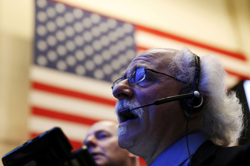 Wall Street ouvre en baisse après quatre hausses d'affilée