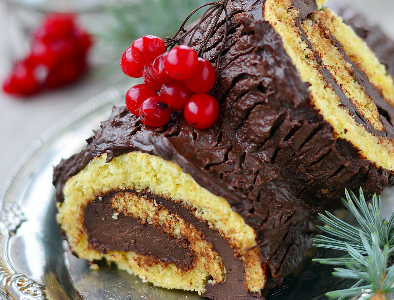 Bûche de Noël à la nocciolata bianca